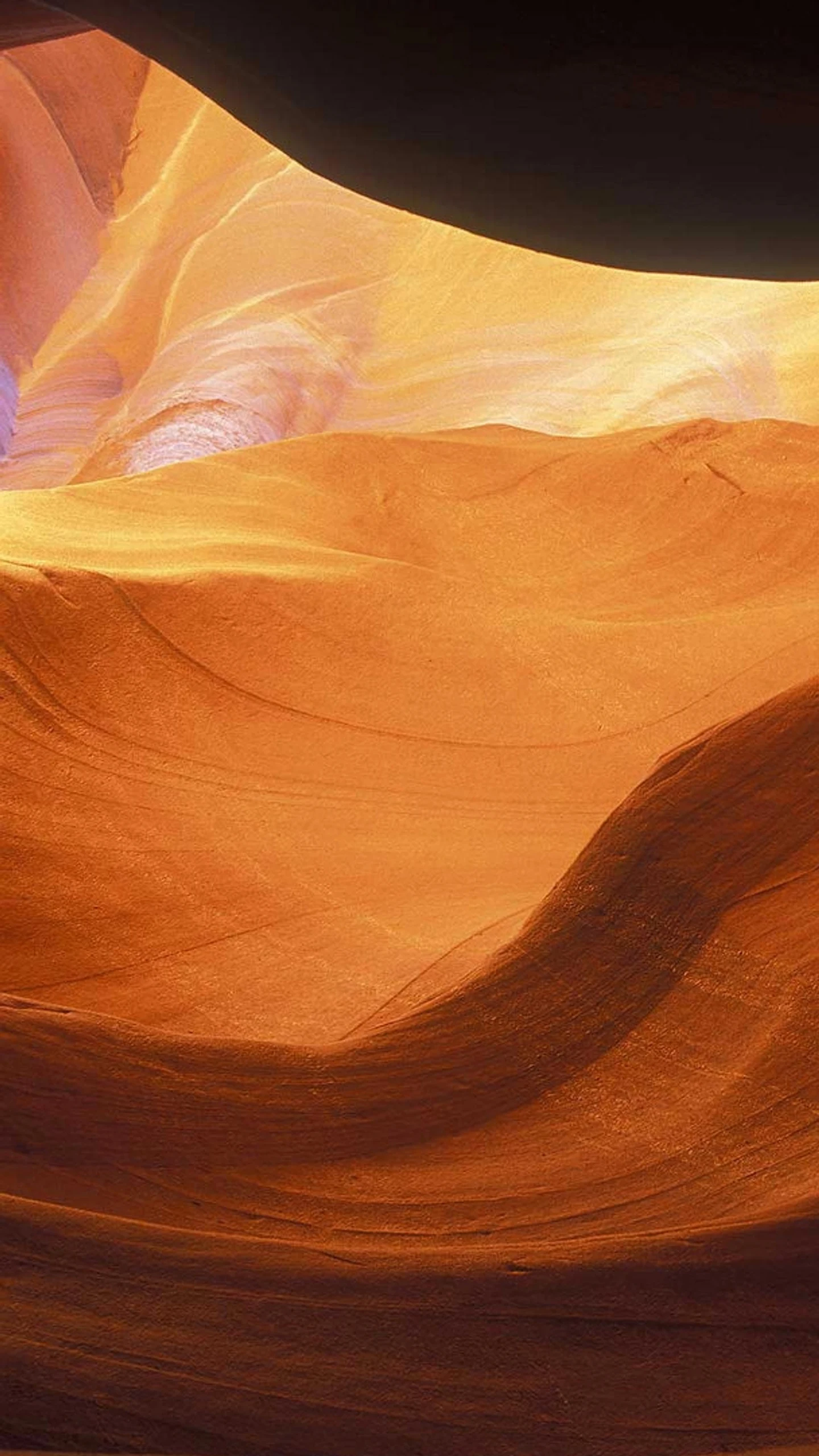 Canyon Antelope y Rayos de Luz (2K Móvil)